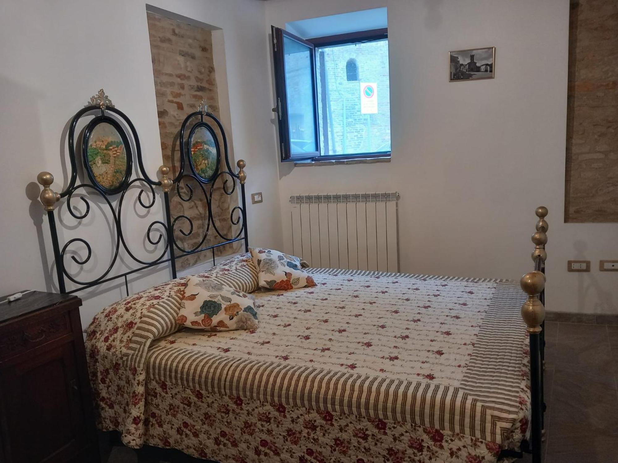 הוילה Castelleone di Suasa Casa Borgo Fonte מראה חיצוני תמונה